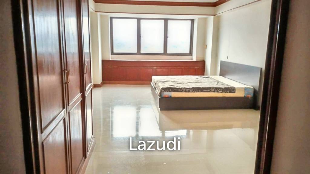 picture 1 Bed 1 Bath 40 SQ.M Juldis River Mansion - 3/5