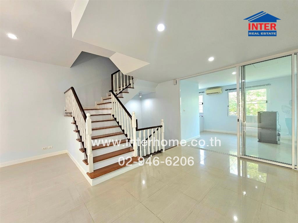รูป ขายทาวน์โฮม 4 ชั้น พลัสพาร์ค อเวนิว ลาซาล-ศรีนครินทร์ - รูปที่ 6/19