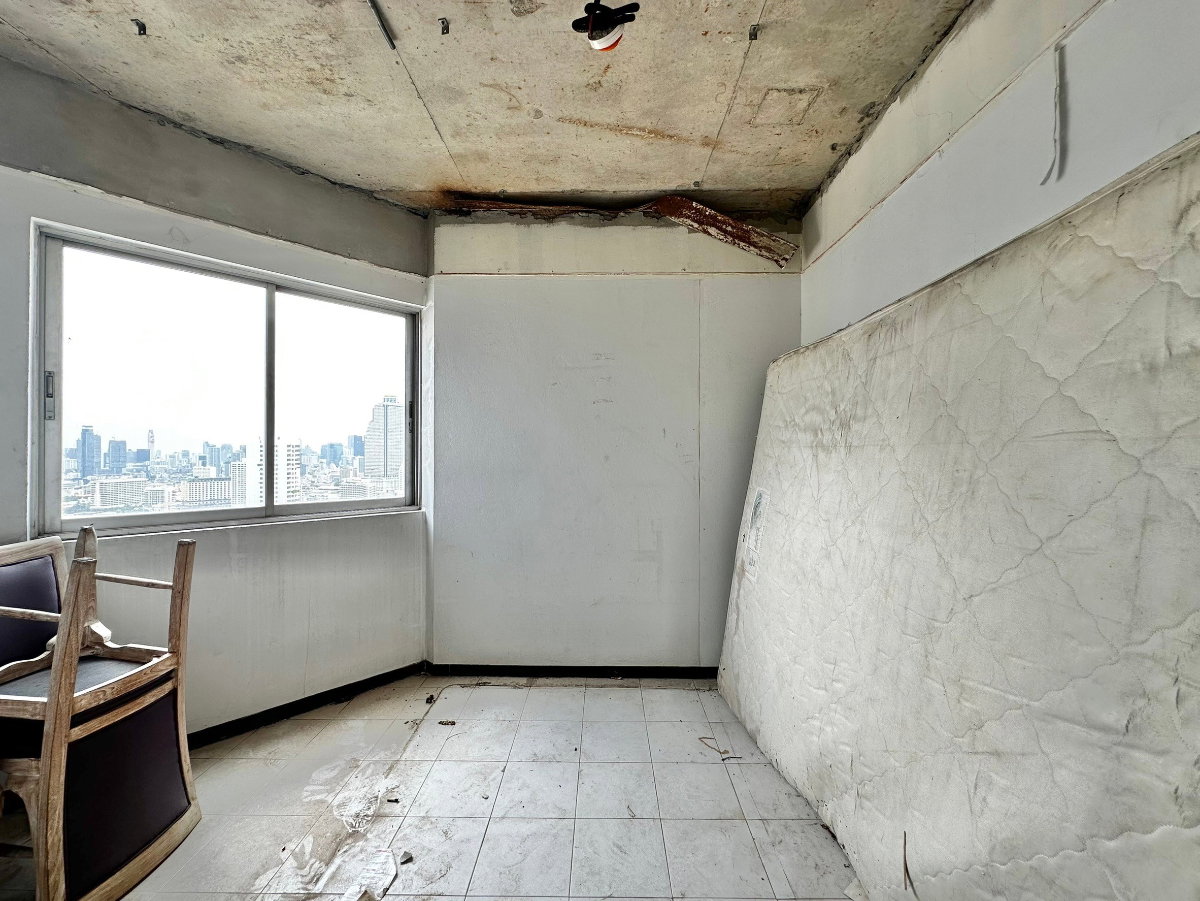 picture Saichol Mansion | Bare shell 3 Bedroom Riverside Condo - BR19090CD - 10/27