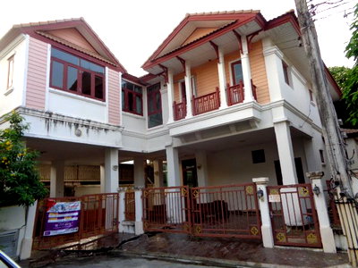 Houses for sale : HOME 61.3 Sq.w. Thung Khru Bangkok for 4.6M