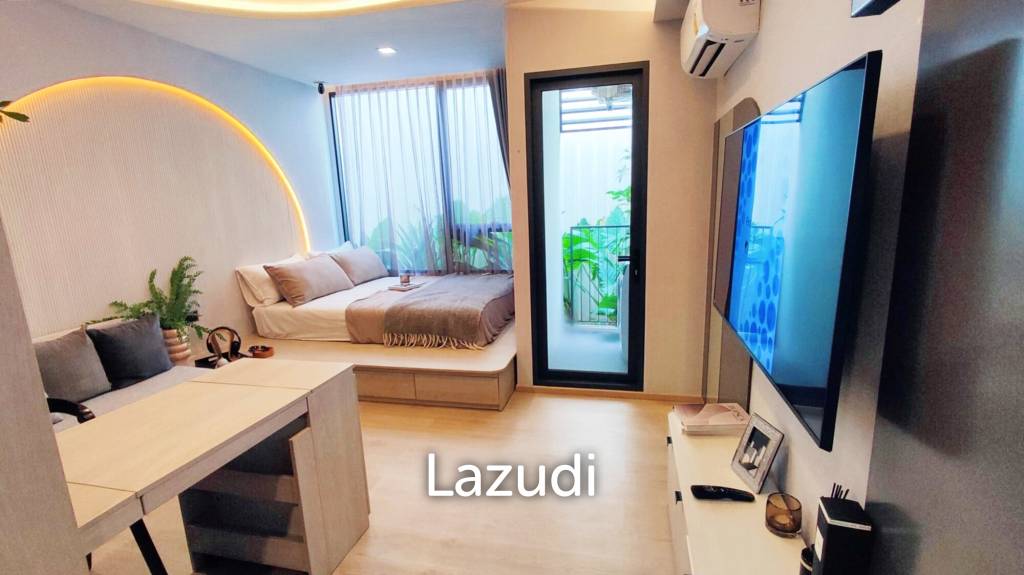picture Hot Deal ! Studio Reference Sathorn - Wongwianyai - 10/15