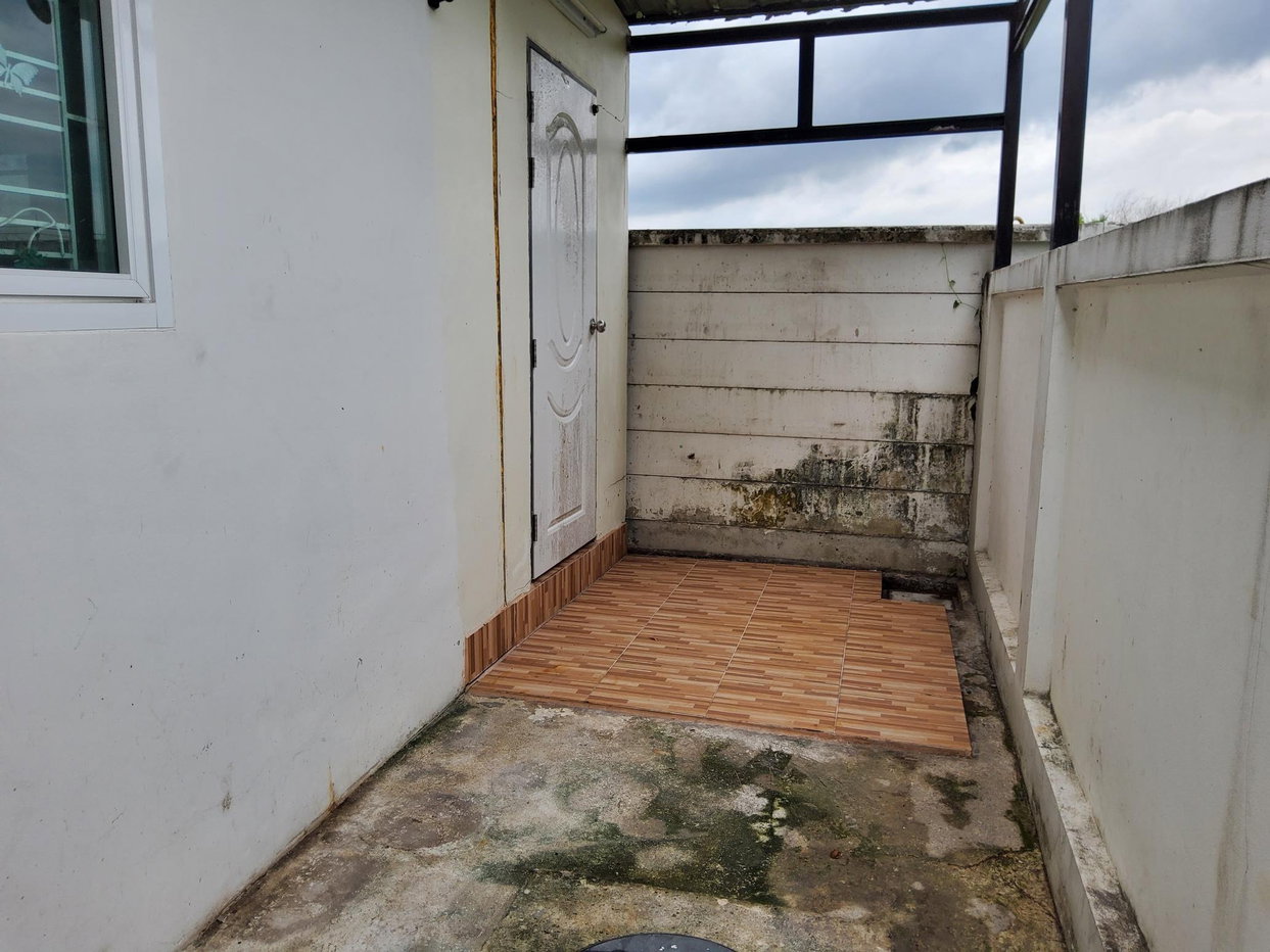 picture HOME 35 Sq.w. Phan Thong Chonburi for 2.1M - 8/20