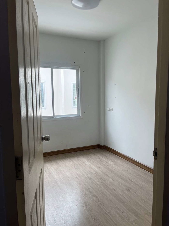 picture TOWN HOUSE 21 Sq.w. Muang Chon Buri Chonburi for 2.1M - 11/15