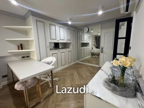 Studio 1 Bath 30 SQ.M Condo One Sathorn