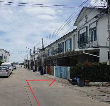 TOWN HOUSE 29 Sq.w. Phan Thong Chonburi for 2.7M