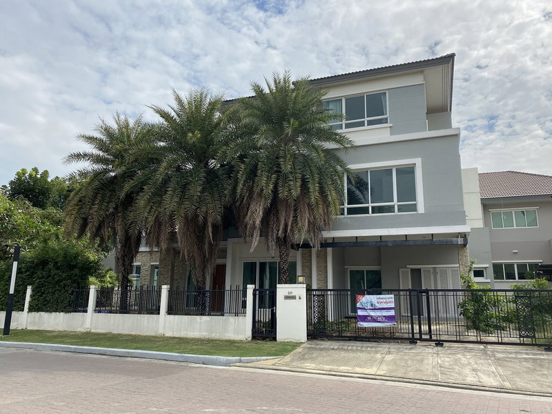 Houses for sale : HOME 101.3 Sq.w. Saphan Sung Bangkok for 40.1M