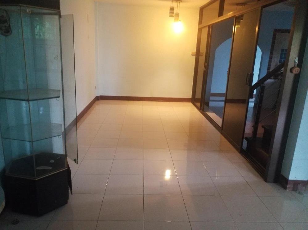 รูป บ้านแฝด 50 ตร.วา ชนันธร 2 หนองแขม หนองแขม กรุงเทพมหานคร 3.3M - รูปที่ 9/14
