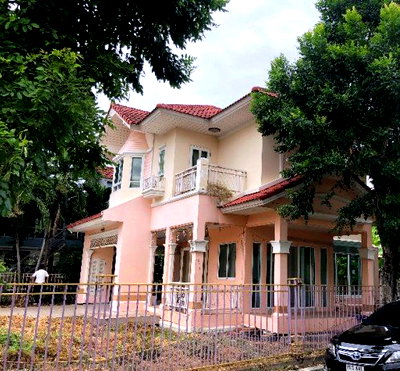 ขายบ้านเดี่ยว : บ้านเดี่ยว 105.7 ตร.วา โครงการ มณีรินทร์ พาร์ค รังสิต ปทุมธานี เมืองปทุมธานี ปทุมธานี 7.5M
