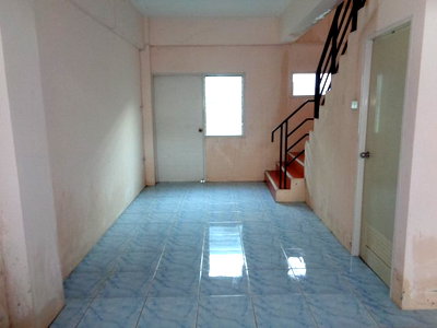 Shophouses for sale Kasetsart University Si Racha Campus : SHOP HOUSE 23 Sq.w. Si Racha Chonburi for 3.8M