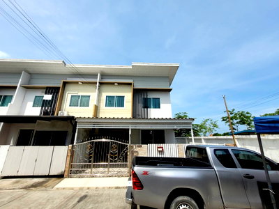 Townhouses for sale : TOWN HOUSE 25.8 Sq.w. Bang Bua Thong Nonthaburi for 2.6M
