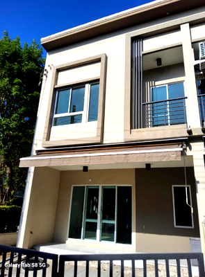 Townhouses for sale : TOWN HOUSE 30.3 Sq.w. Prawet Bangkok for 4.7M