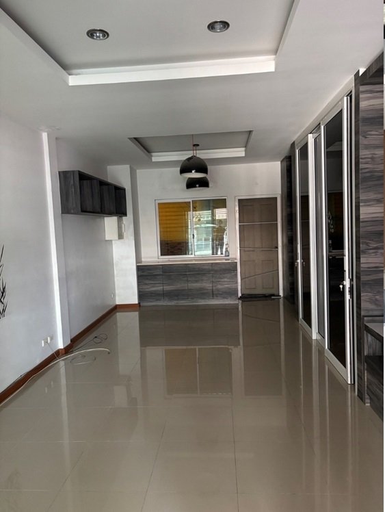 picture TOWN HOUSE 20 Sq.w. Muang Nonthaburi Nonthaburi for 5M - 9/31