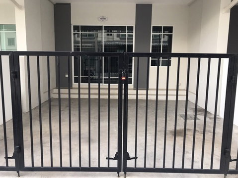 TOWN HOUSE 22 Sq.w. Phan Thong Chonburi for 2.3M