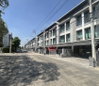 listing thumbnail image 5