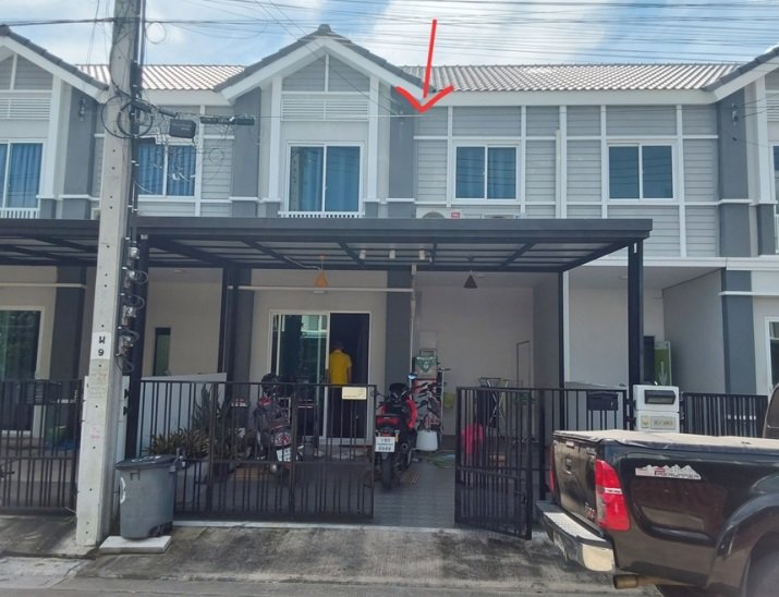 Townhouses for sale : TOWN HOUSE 20 Sq.w. Don Mueang Bangkok for 3.1M