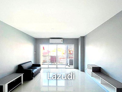 Condos for sale : Studio 1 Bath 39 SQ.M The Center Views