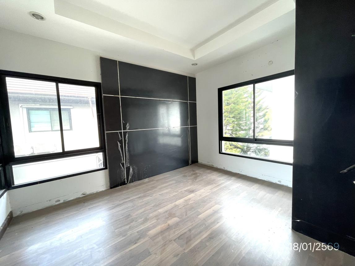 รูป บ้านเดี่ยว 65 ตร.วา เดอะคอมพลีท ศรีราชา ชลบุรี 6M - รูปที่ 27/33