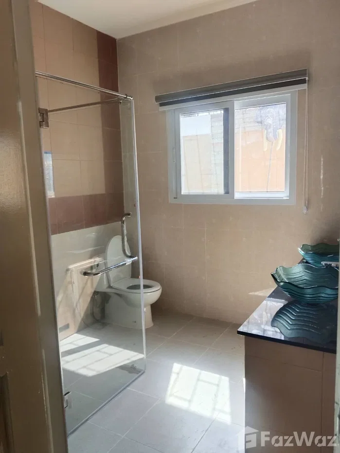 รูป วิลล่าให้เช่า 4 ห้องนอน ในโครงการ มาเจสติค เรสซิเดนซ์ พระตำหนัก 6085543 - รูปที่ 37/42
