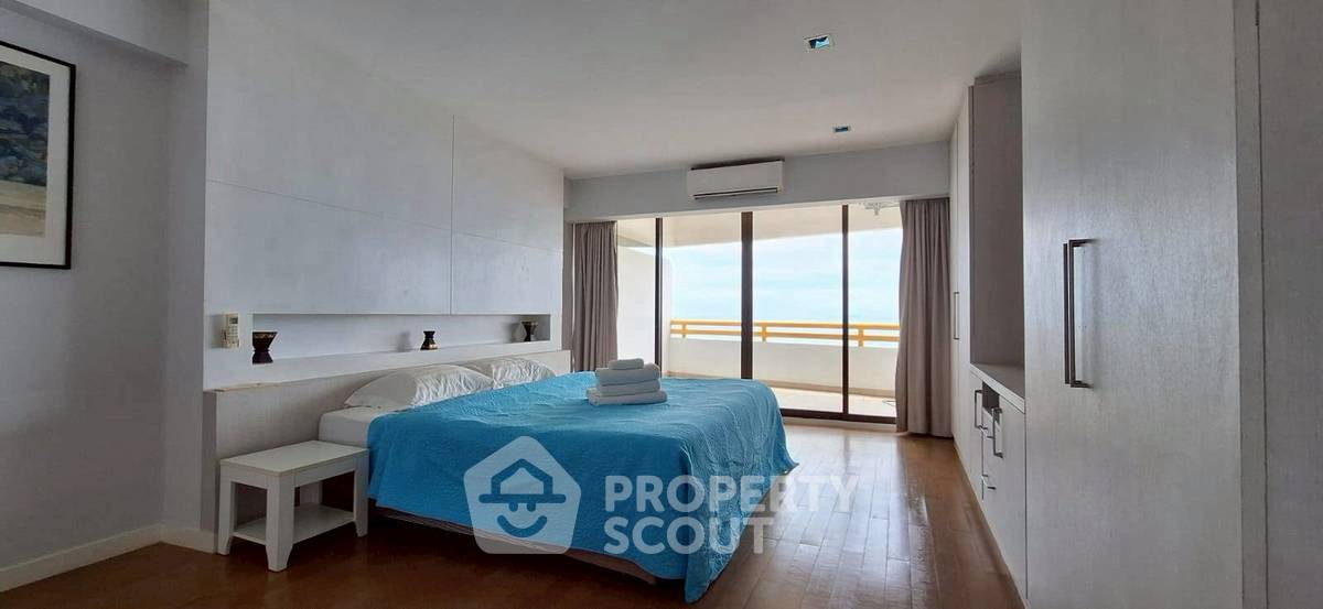 รูป คอนโดมิเนียมชั้นสูง 3 ห้องนอน 188 ตร.ม. Sunshine Beach Condotel พัทยา (ID 2699982) - รูปที่ 13/20