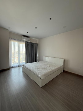 Corner unit, fixed parking for 2 cars. Supalai Loft Sathorn - Ratchaphruek.