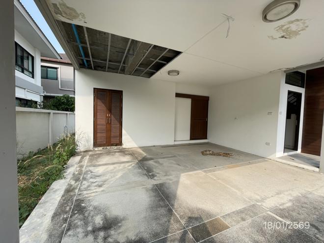 รูป บ้านเดี่ยว 65 ตร.วา เดอะคอมพลีท ศรีราชา ชลบุรี 6M - รูปที่ 2/33