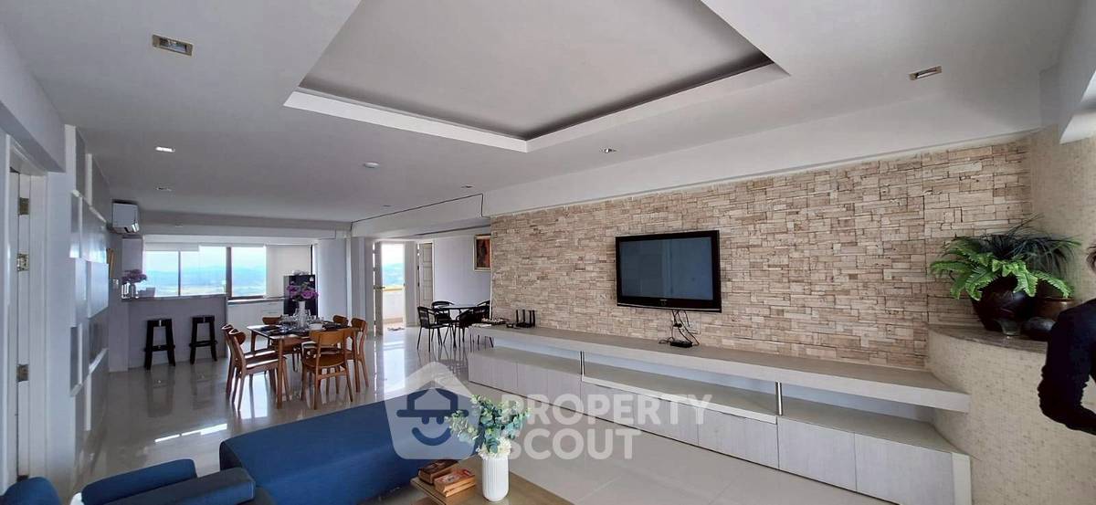 รูป คอนโด 3 ห้องนอน 188 ตร.ม. ที่ Sunshine Beach Condotel ชั้น 21 (ID 2699982) - รูปที่ 11/20