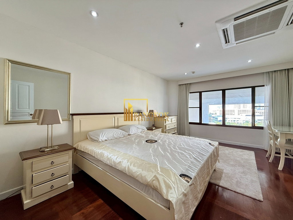 รูป Le Raffine 24 - Refined 3 Bedroom Duplex Condo With Pool - BR10052CD - รูปที่ 37/56