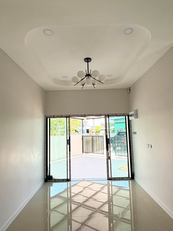 รูป บ้านเดี่ยวสร้างใหม่พัทยาราคาถูก ซอยเนินพลับหวาน 3ห้องนอน 2ก้องน้ำ - รูปที่ 10/10