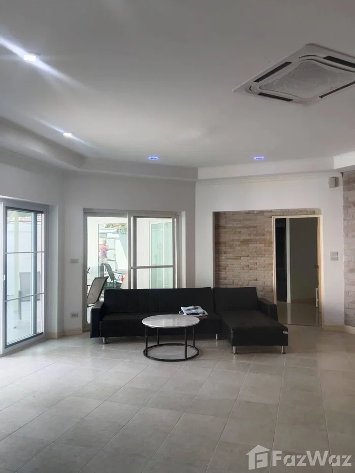 รูป วิลล่าให้เช่า 4 ห้องนอน ในโครงการ มาเจสติค เรสซิเดนซ์ พระตำหนัก 6085543 - รูปที่ 14/42