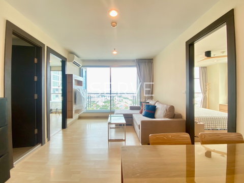 Corner Unit 2 Beds Large Room City View  Fully furnished Good Location Close To MRT Ratchadaphisek @ Rhythm Ratchada