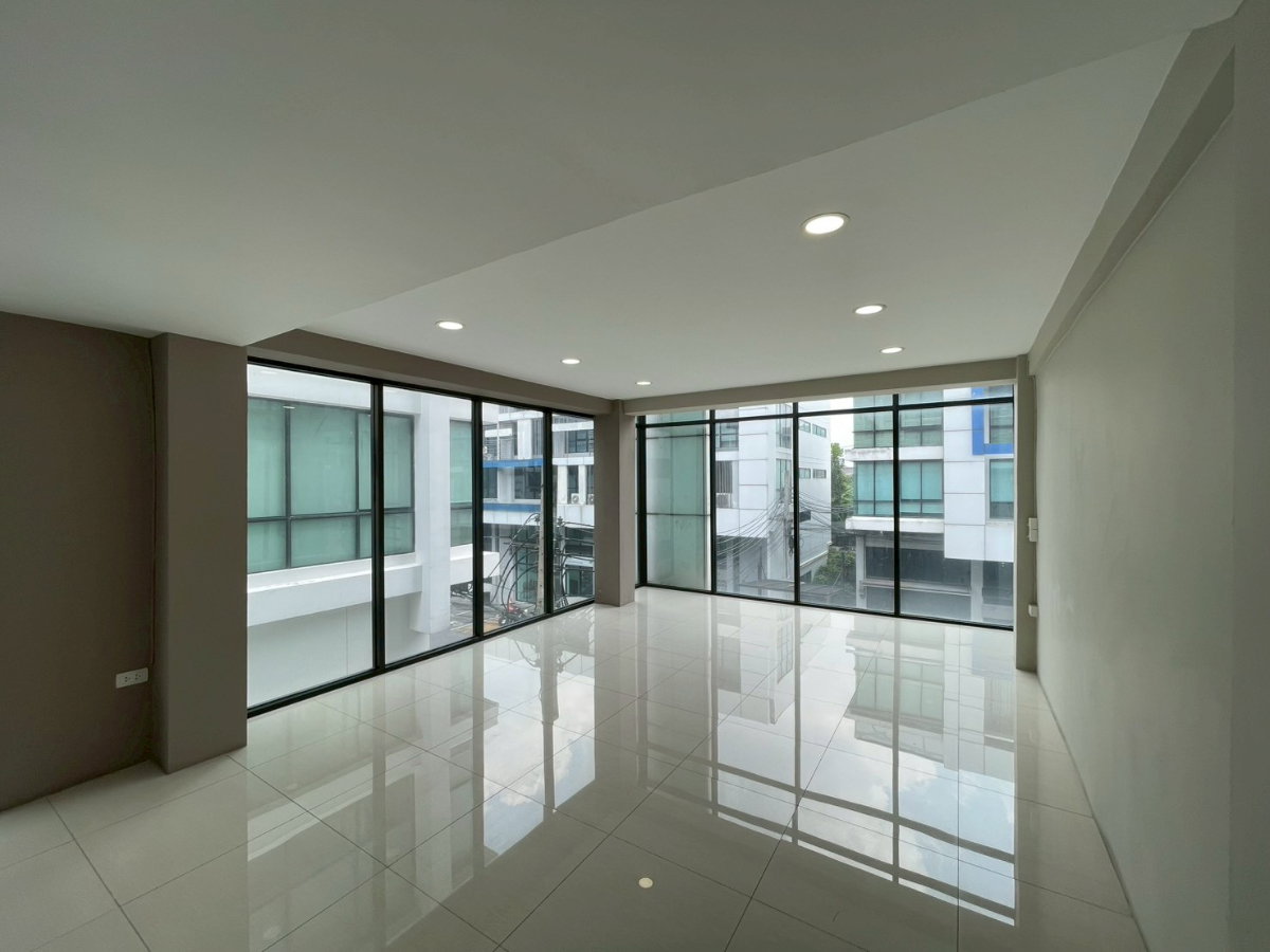 รูป 💎ขายราคาพิเศษ Nirvana Development Public Company ตกแต่งครบ พร้อมอยู่ - รูปที่ 13/23