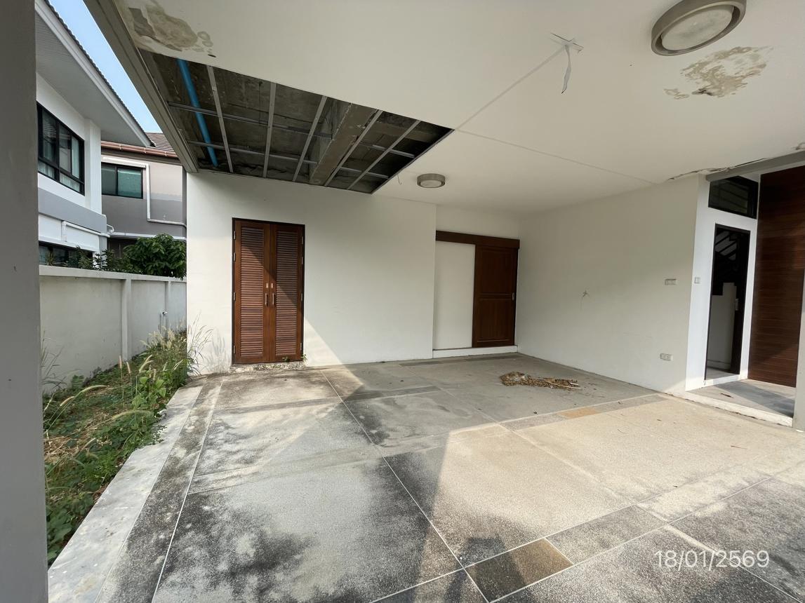 รูป บ้านเดี่ยว 65 ตร.วา เดอะคอมพลีท ศรีราชา ชลบุรี 6M - รูปที่ 17/33