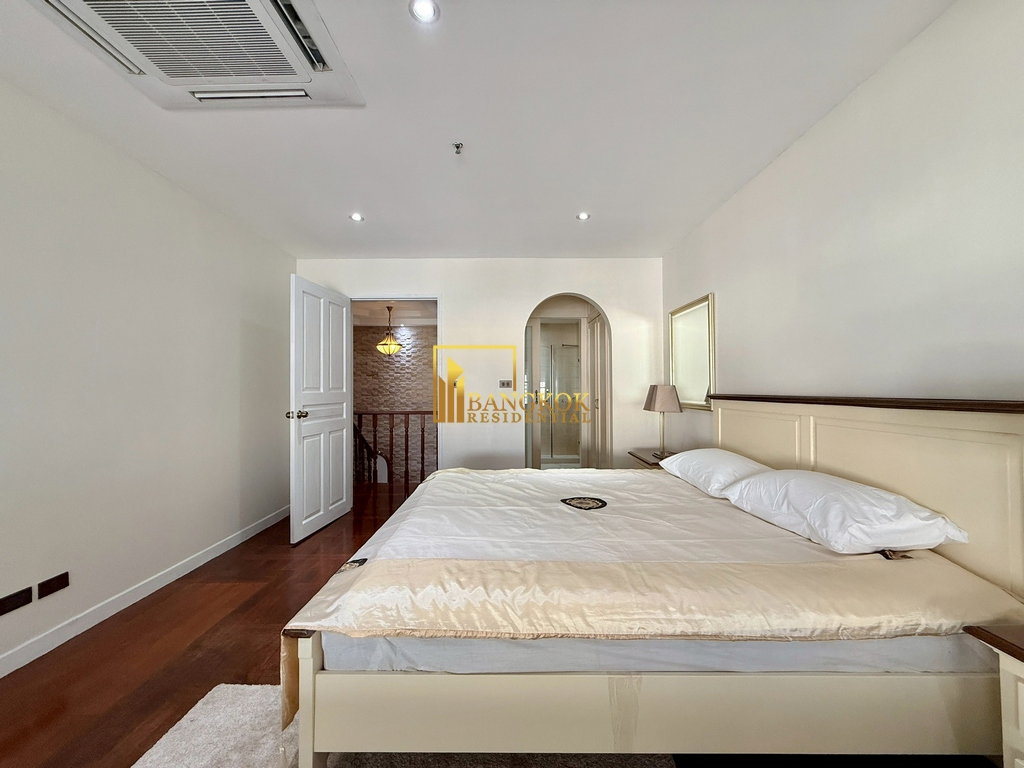 รูป Le Raffine 24 - Refined 3 Bedroom Duplex Condo With Pool - BR10052CD - รูปที่ 39/56