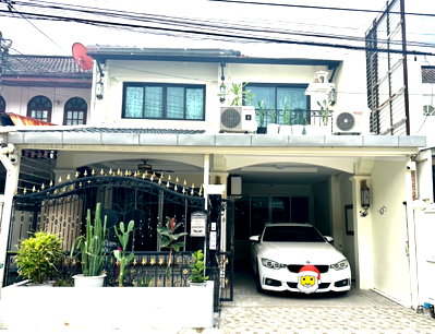 เช่าทาวน์โฮม วิทยาลัยสิ่งแวดล้อม : 🏡 บ้านทาวน์โฮม 2 ชั้น 5 ห้องนอน 4 ห้องน้ำ พร้อมอยู่ ใกล้ BTS พหลโยธิน 59 เพียง 260 เมตร ✨ ตกแต่งใหม่ทั้งหลัง | เฟอร์ครบ 