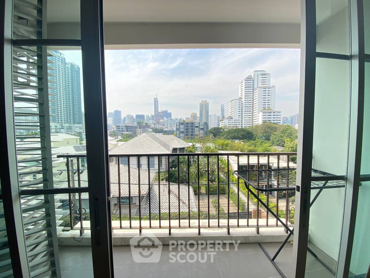 รูป คอนโด 2 ห้องนอน Maestro 39 Sukhumvit 39 ใกล้ BTS พร้อมพงษ์ (ID 555229) - รูปที่ 32/33