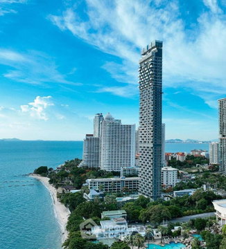 2-BR 88 Sqm, 44th-Floor Sale Condo At AROM Wongamat Near Na Kluea (ID 2706267)