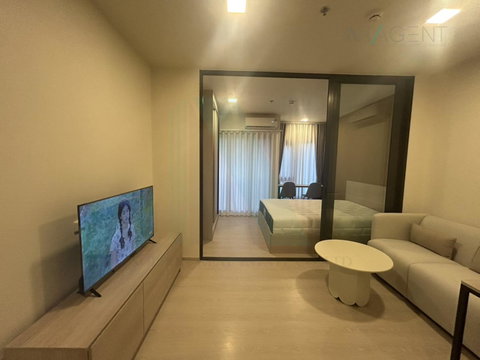 ให้เช่าคอนโด โฟล บาย แสนสิริ อาคาร 1 ชั้น 17 1 ห้องนอน ขนาด 29 ตรม ใกล้ ICONSIAM