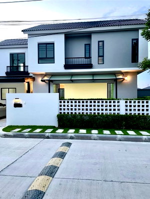 บ้านเดี่ยวให้เช่า : เช่าบ้าน Pimnara Srinakarin-Bangna/พิมนารา ศรีนครินทร์-บางนา (HR6902008) ID Line : @baan88