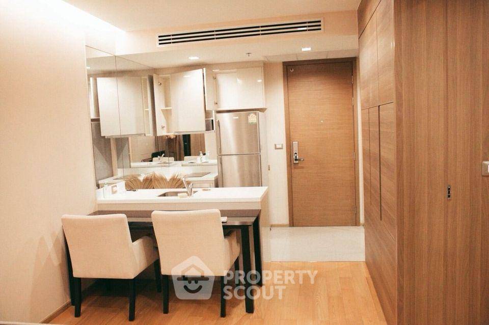 รูป ใกล้ BTS เซนต์หลุยส์ 200 ม. | 1 ห้องนอน The Address Sathorn (ID 468695) - รูปที่ 2/6