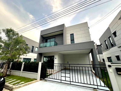บ้านเดี่ยวให้เช่า : เช่าบ้าน Centro Bangna/เซนโทร บางนา (HR6902005) ID Line : @baan88
