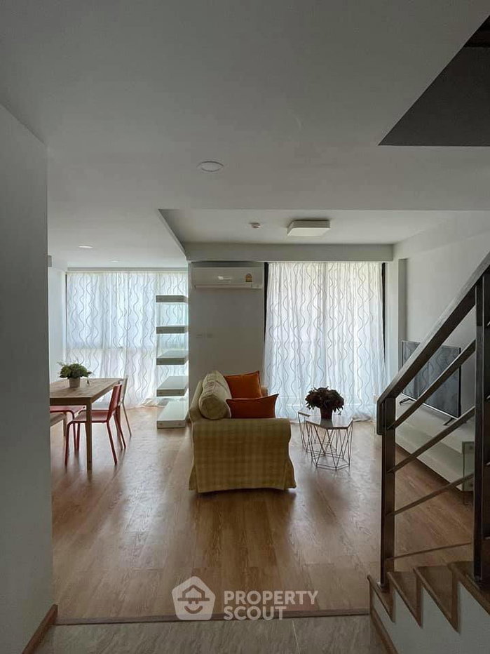 รูป คอนโด 2 ห้องนอน ให้เช่า JRY Condominium Rama 9 ย่านบางกะปิ ห้วยขวาง (ID 464910) - รูปที่ 1/13