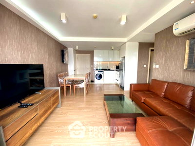 คอนโดให้เช่า : คอนโด 2 ห้องนอน Maestro 39 Sukhumvit 39 ใกล้ BTS พร้อมพงษ์ (ID 555229)