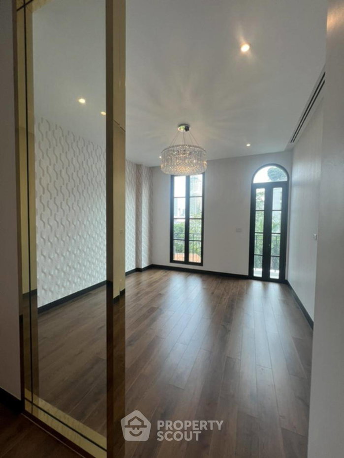 รูป บ้าน 4 ห้องนอน โครงการ Maison Blanche – สุขุมวิท 67 ใกล้ BTS พระโขนง 400 ม. (ID 1497469) - รูปที่ 13/17