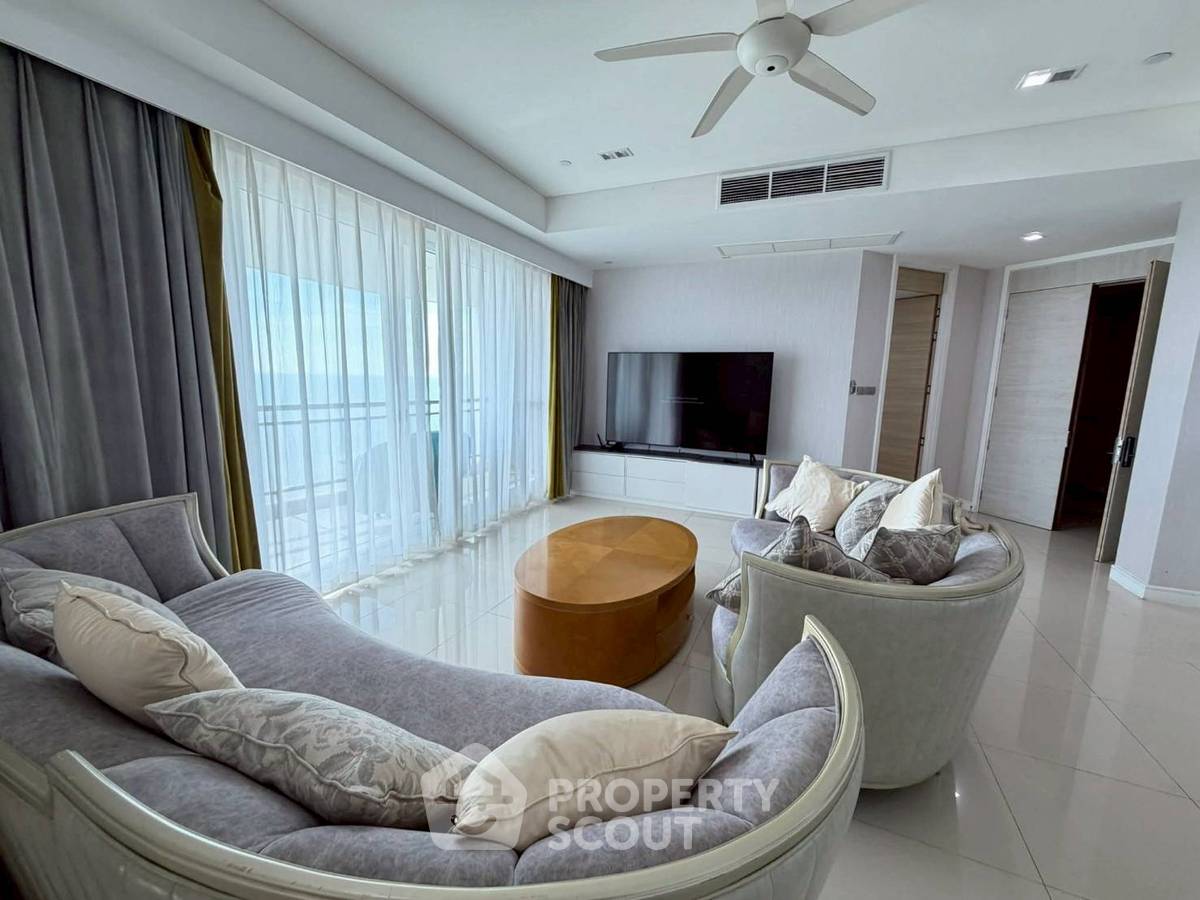 รูป คอนโดให้เช่า 3 ห้องนอน 217 ตร.ม. วิندهม จอมเทียน พัทยา (ID 2709873) - รูปที่ 2/20