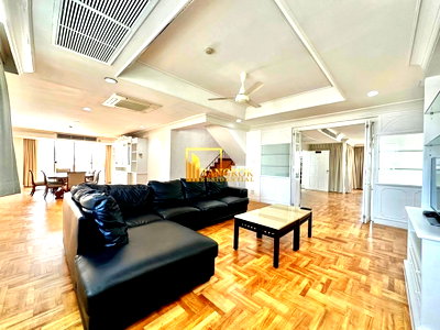Apartment building for rent Srinakharinwirot University Prasanmit Campus : Renovated 4 Bedroom Duplex Apartment in Phrom Phong Area - BR21038AP