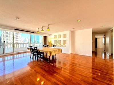 Apartment building for rent Srinakharinwirot University Prasanmit Campus : Expansive 4 Bedroom Apartment For Rent in Asoke Area - BR21136AP