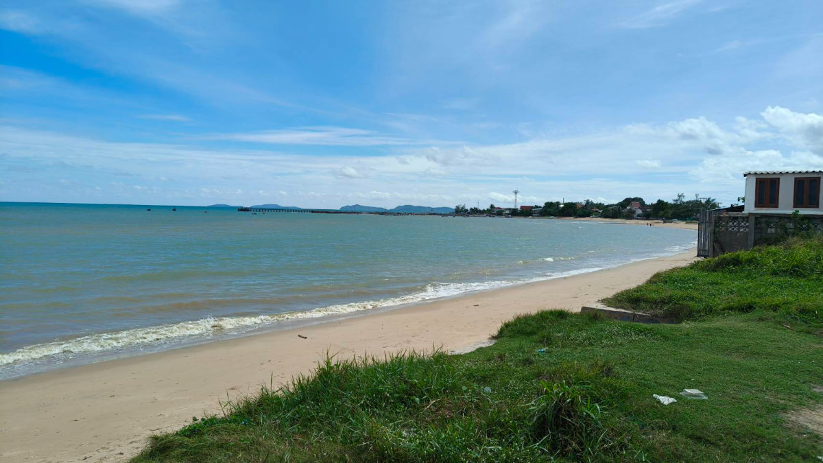 รูป ขายที่ดินติดทะเล หาดพลา จังหวัด ระยอง (ใกล้สนามบินอู่ตะเภา) - รูปที่ 5/8