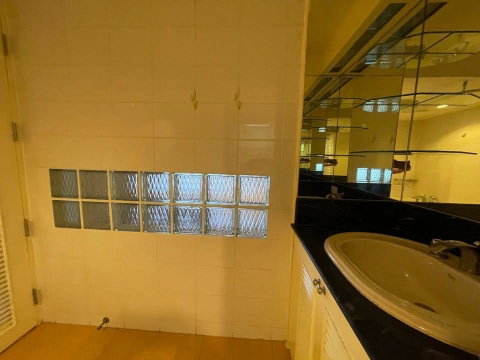 LTH14614 – Condo for Sale | Supalai Place Sukhumvit 39 | 142 sqm | 2 Beds 1 Bath | Near BTS Phrom Phong | 20.77 MB
