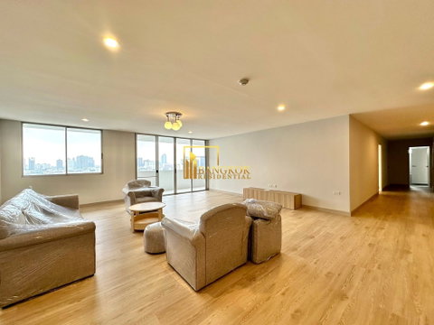 Large 3 Bedroom Apartment in Vibrant Ekkamai Area - BR21090AP