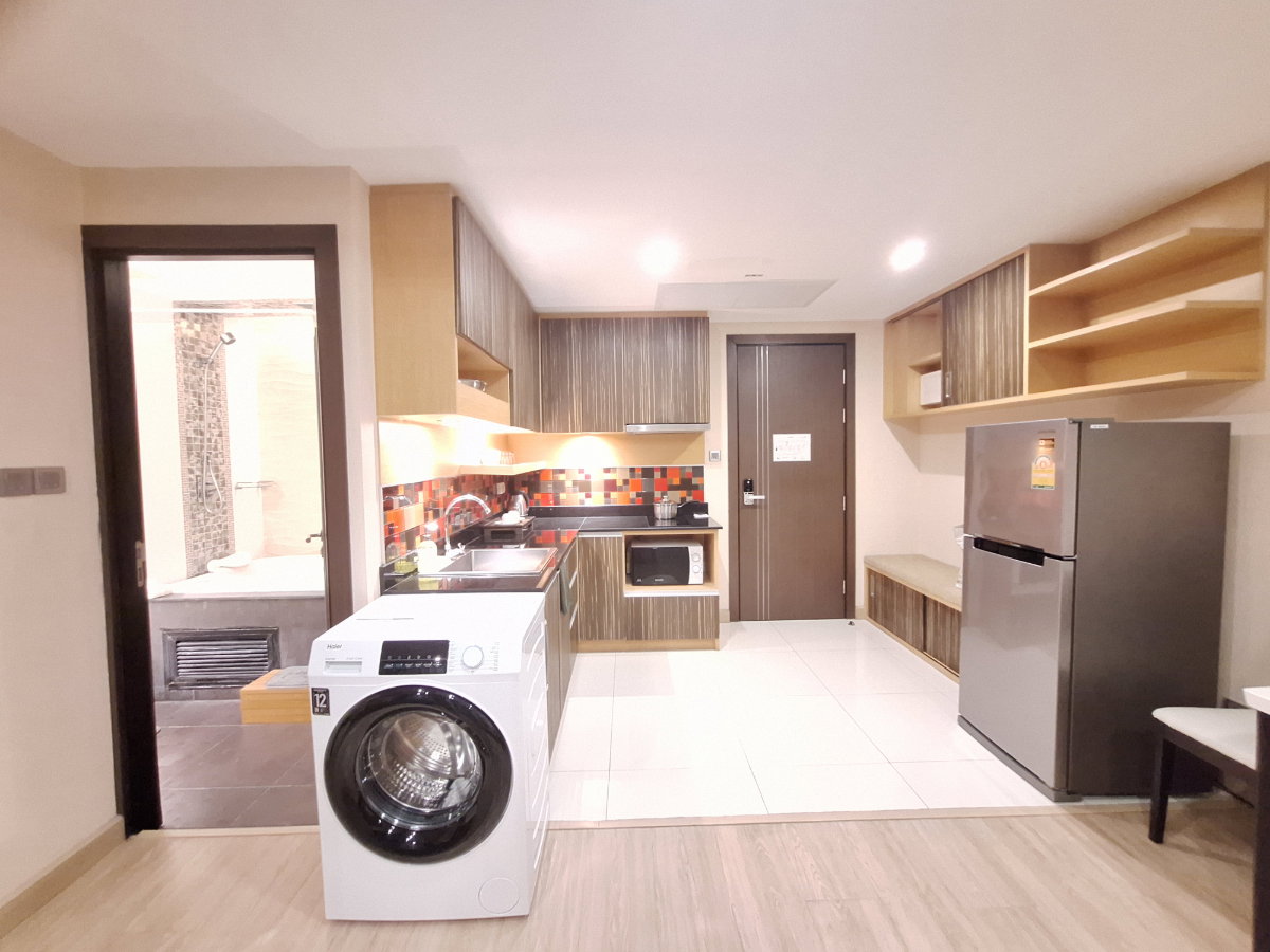 รูป ให้เช่า ห้องหรูโมเดิรน์  1 ห้องนอน 46 ตรม. พร้อมเครื่องซักผ้า  10,500 ใกล้ Ikea - รูปที่ 4/32